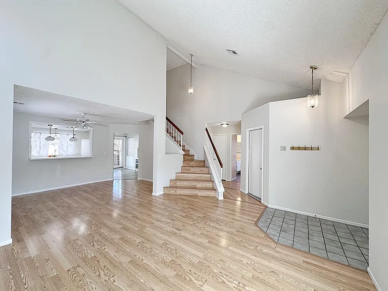 3317 Surfline Dr — Photo 5