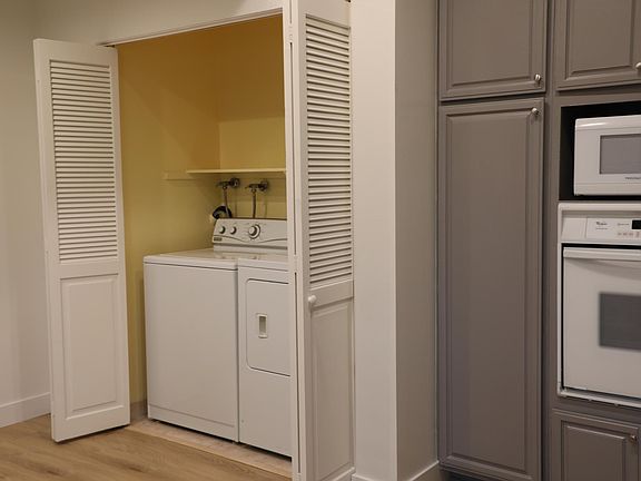 In-Unit Washer & Dryer