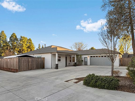 3rd image of 1345 W Lindo Ave