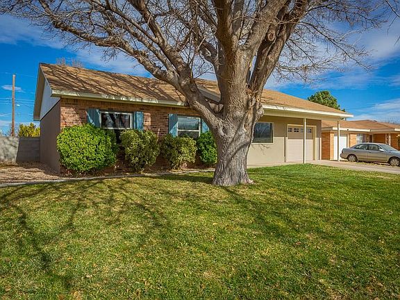 4th image of 407 Hermosa Dr
