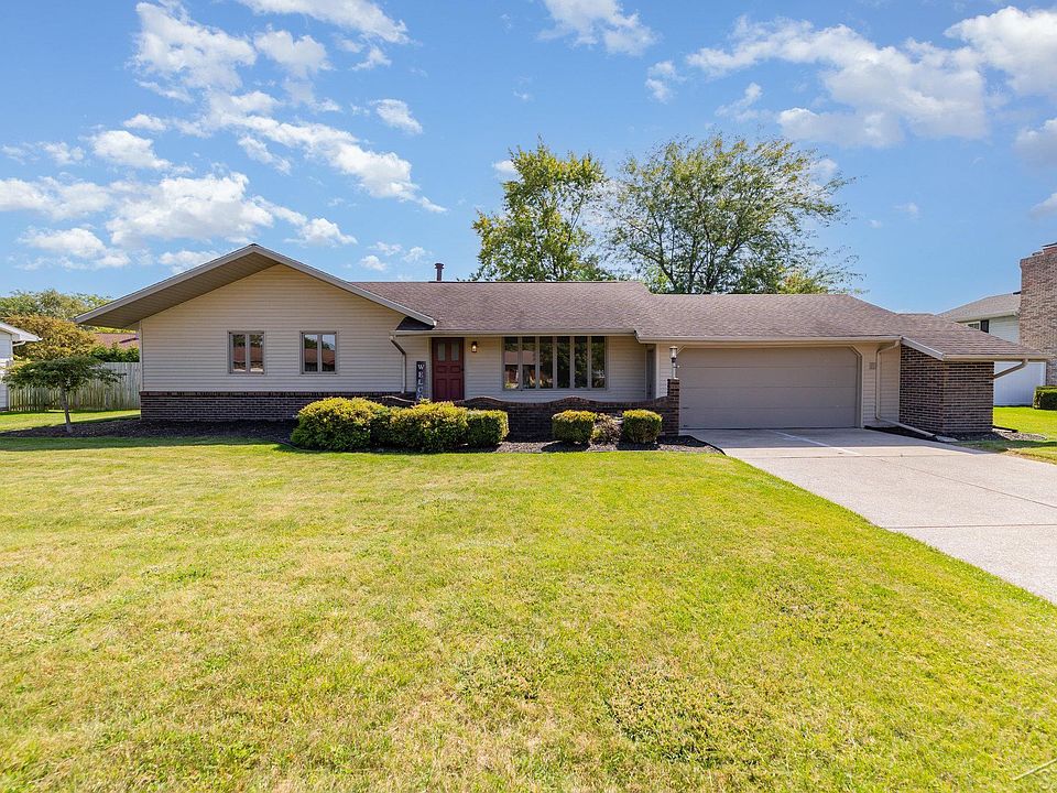 1st image of 3014 N Glenway Dr