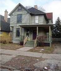 1st image of 665 Cherry St SE