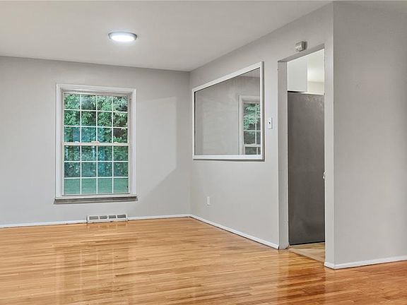2nd image of 1805 Shardell Dr