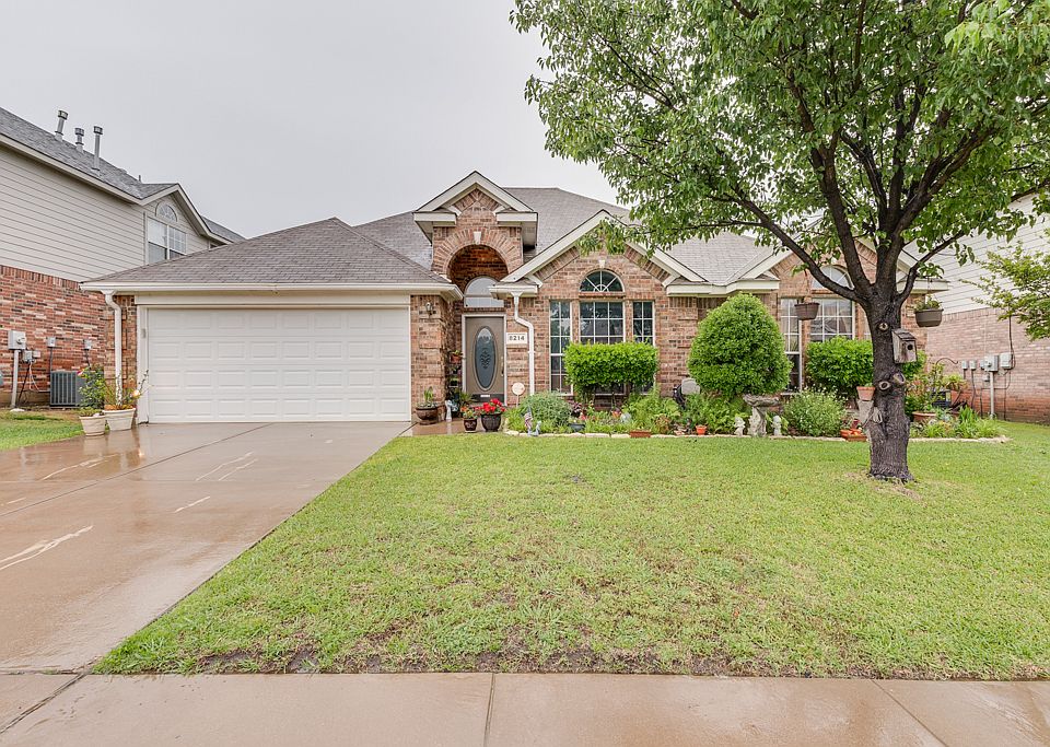 1st image of 8214 Shoshoni Dr