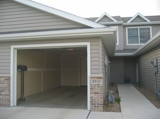 2931 Monroe Dr NW, Rochester, MN 55901