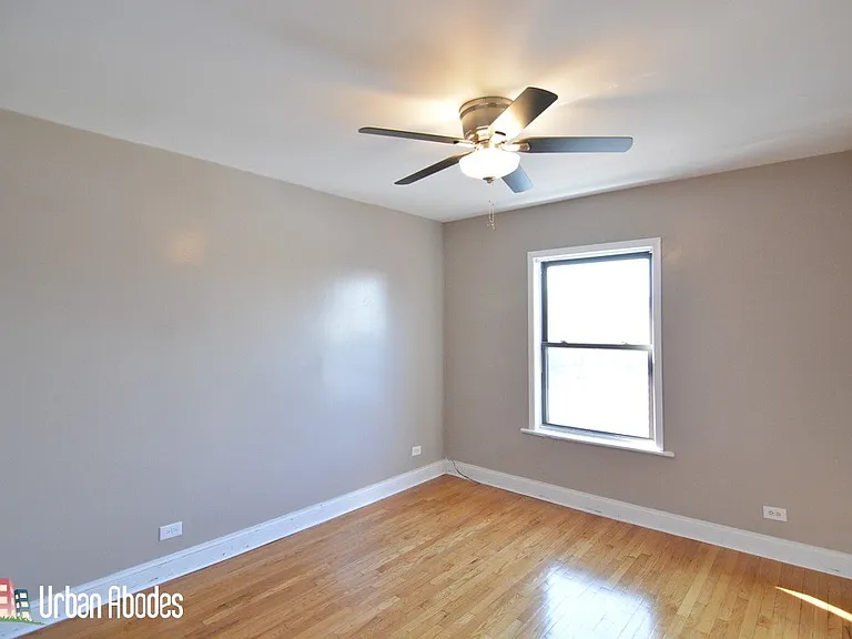 3241 N Damen Ave #3 — Photo 10