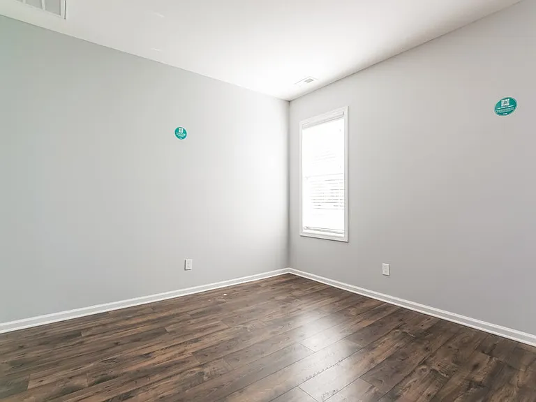 119 Oakdale Ave — Photo 5