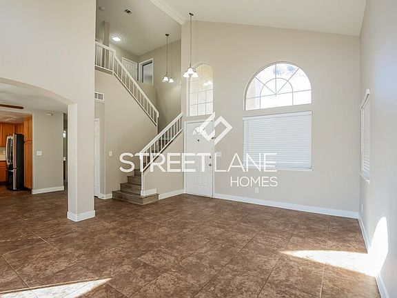 3rd image of 4009 Madrone Dr