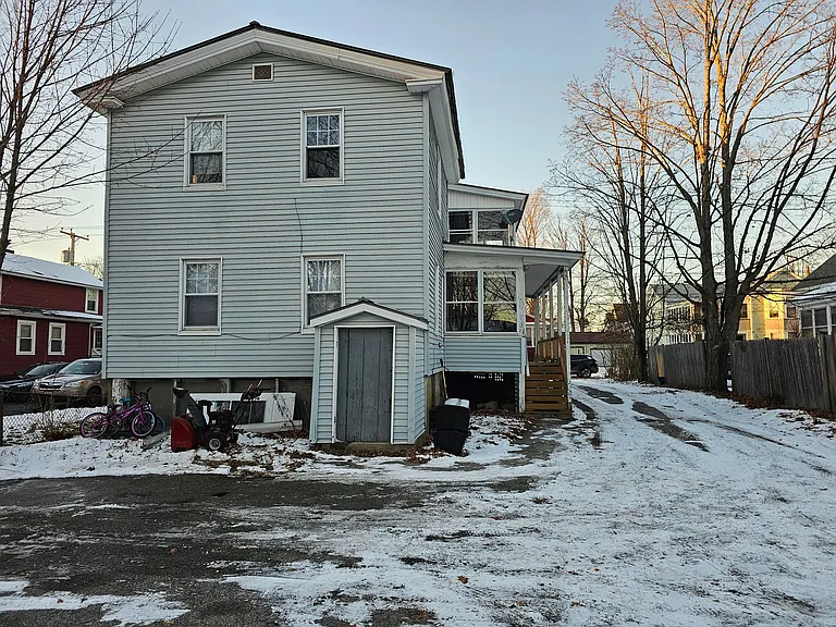 Thompson St — Photo 11