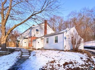 244 Woodlawn Cir, East Hartford, CT 06108