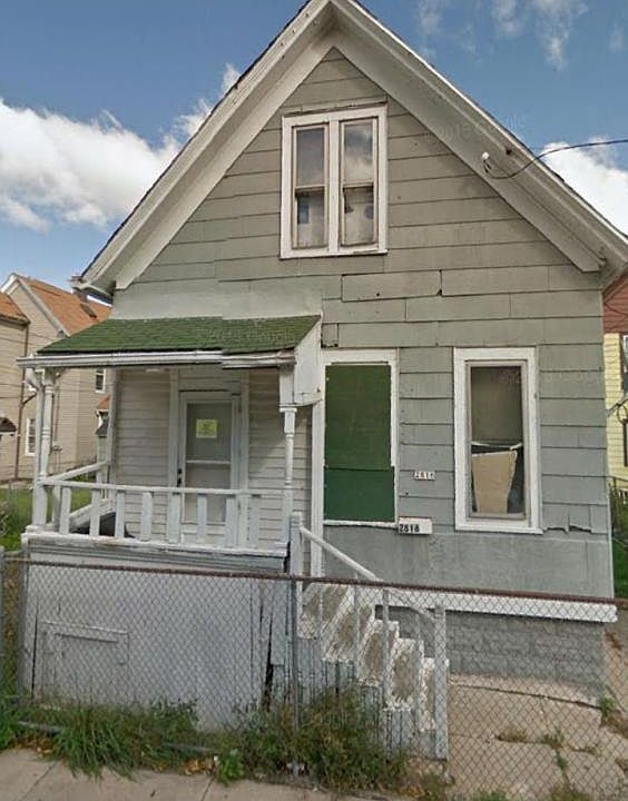 1st image of 2816 N Hubbard St