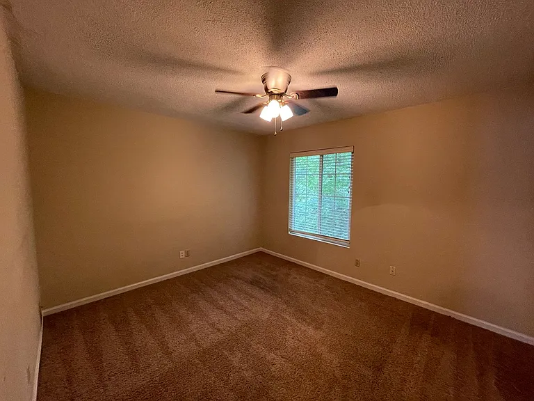 3234 W Wimbledon Dr — Photo 13
