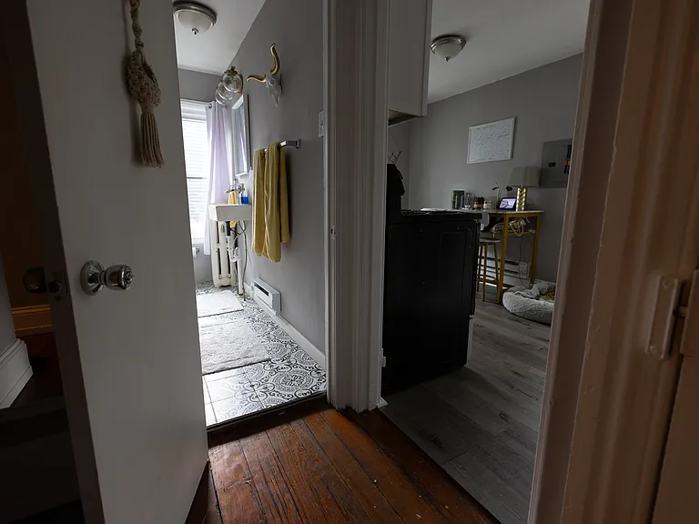 125 E Washington St #2 — Photo 18