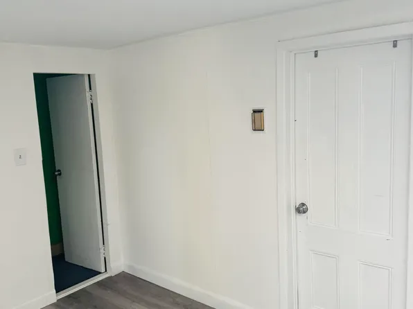 113 Van Pelt Ave, Staten Island, NY 10303