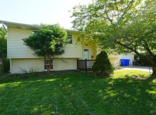 78 Phyllis Dr, Buffalo, NY 14224