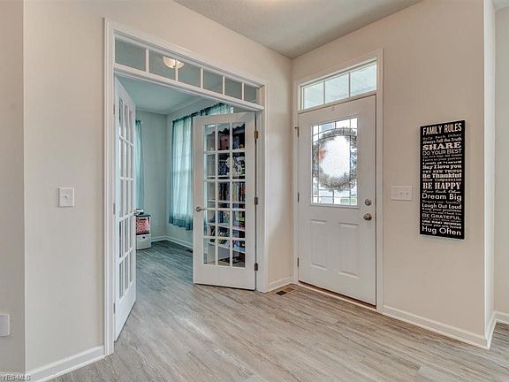 4th image of 5581 Coverdale Way