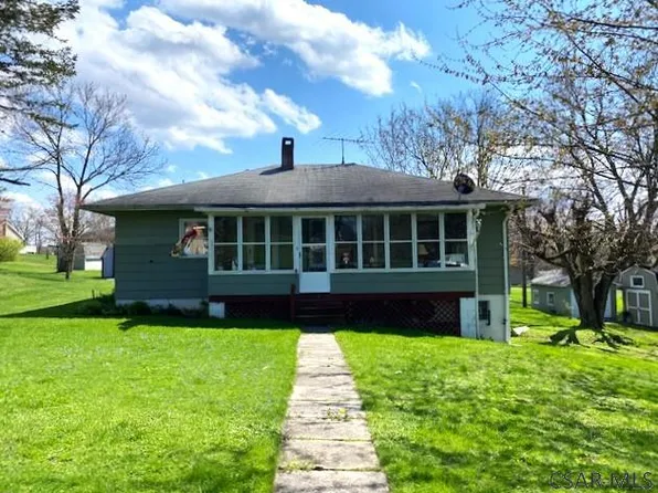 119 Buriak Rd, Johnstown, PA 15909