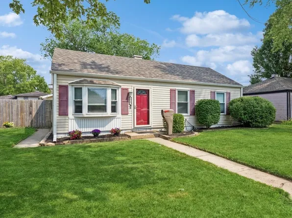 319 N Wiggs St, Griffith, IN 46319