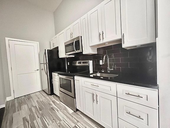 2nd image of 1515 S 17th St #113