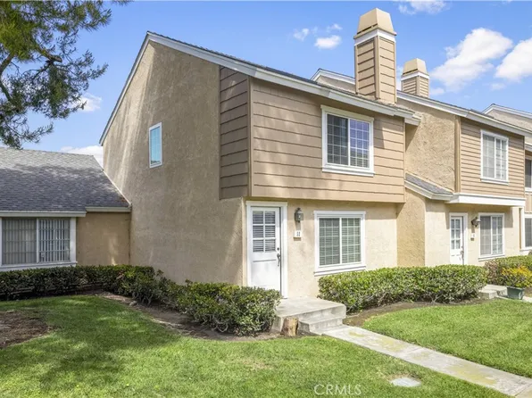 52 Greenbough, Irvine, CA 92614