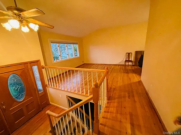 18 Greenwich Rd — Photo 10