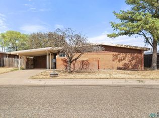 908 Harvard St, Clovis, NM 88101
