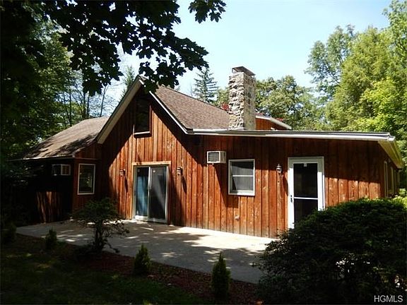 5th image of 3072 Oak St