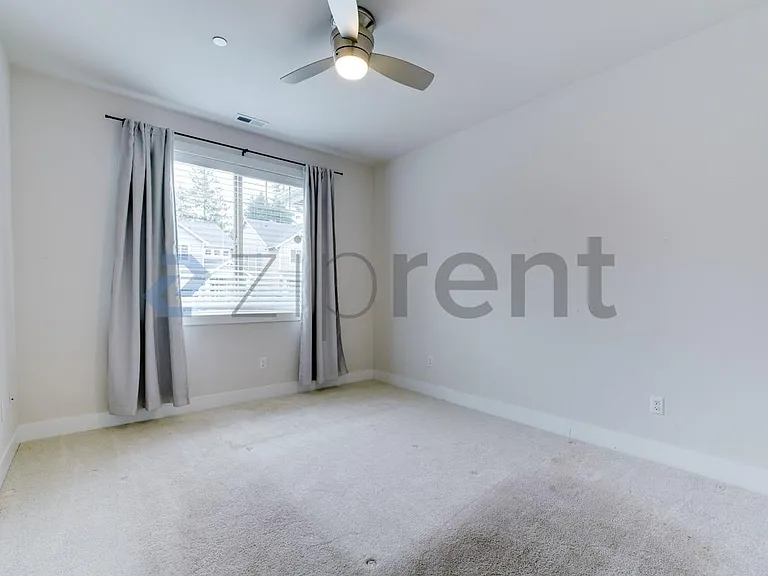 8011 206th Ave E — Photo 10