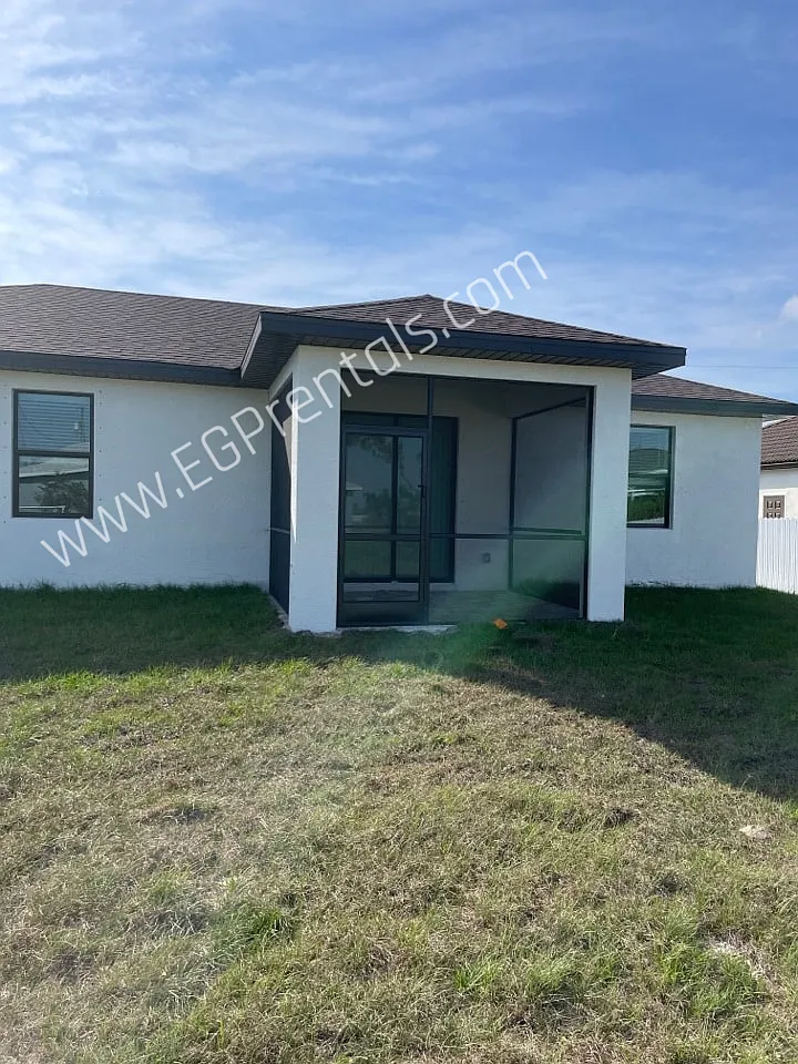 1841 NW 20th Avenue - 1 — Photo 2