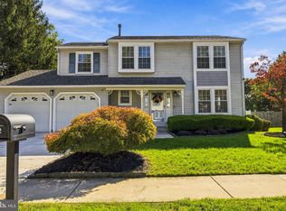 42 Orchard Ln, Marlton, NJ 08053
