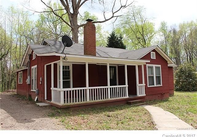 2nd image of 3824 Ironwood St