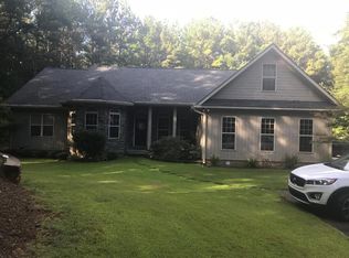 324 R C Jones Rd, Franklin, GA 30217