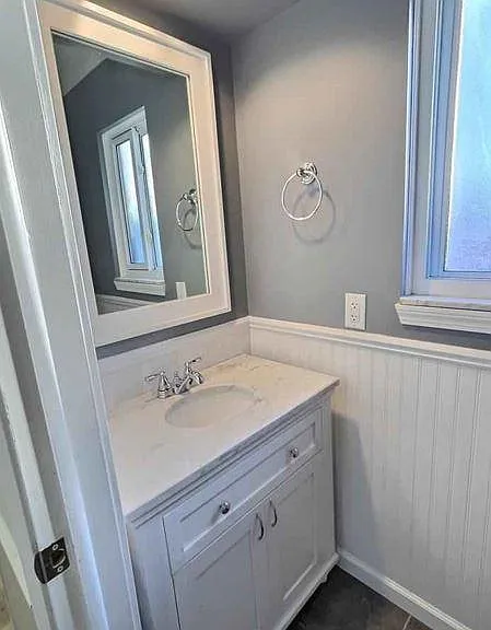 1007 Vernier Rd — Photo 7