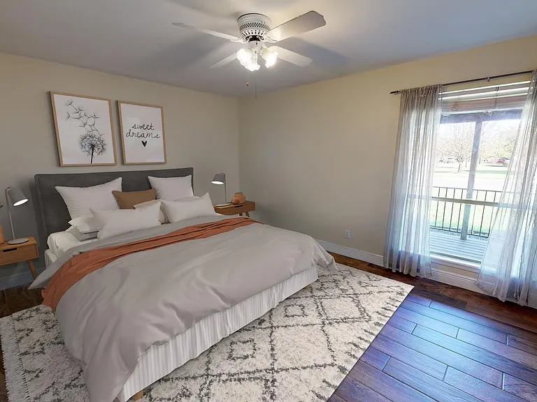 204 Monaco Dr — Photo 4