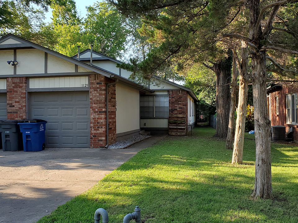 Brookside Duplex - 1129