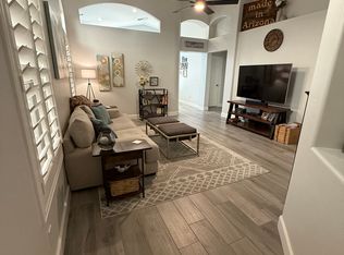 10043 E Carmel Ave, Mesa, AZ 85208