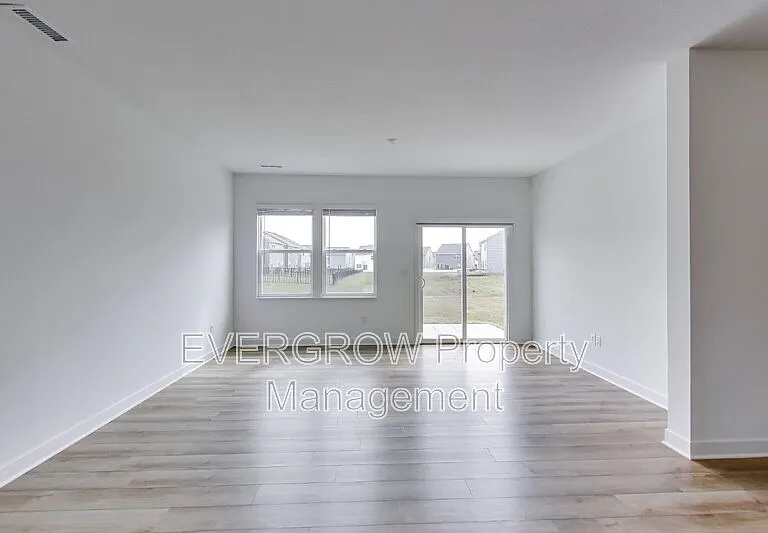 4543 Nokes Pl — Photo 6