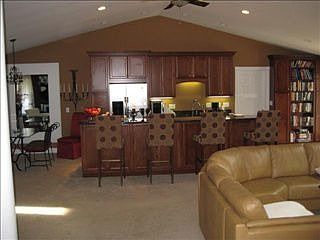 2nd image of 7051 Forest Brook Blvd