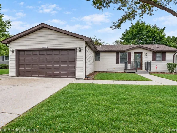 38561 Deer Creek Blvd, Westland, MI 48185