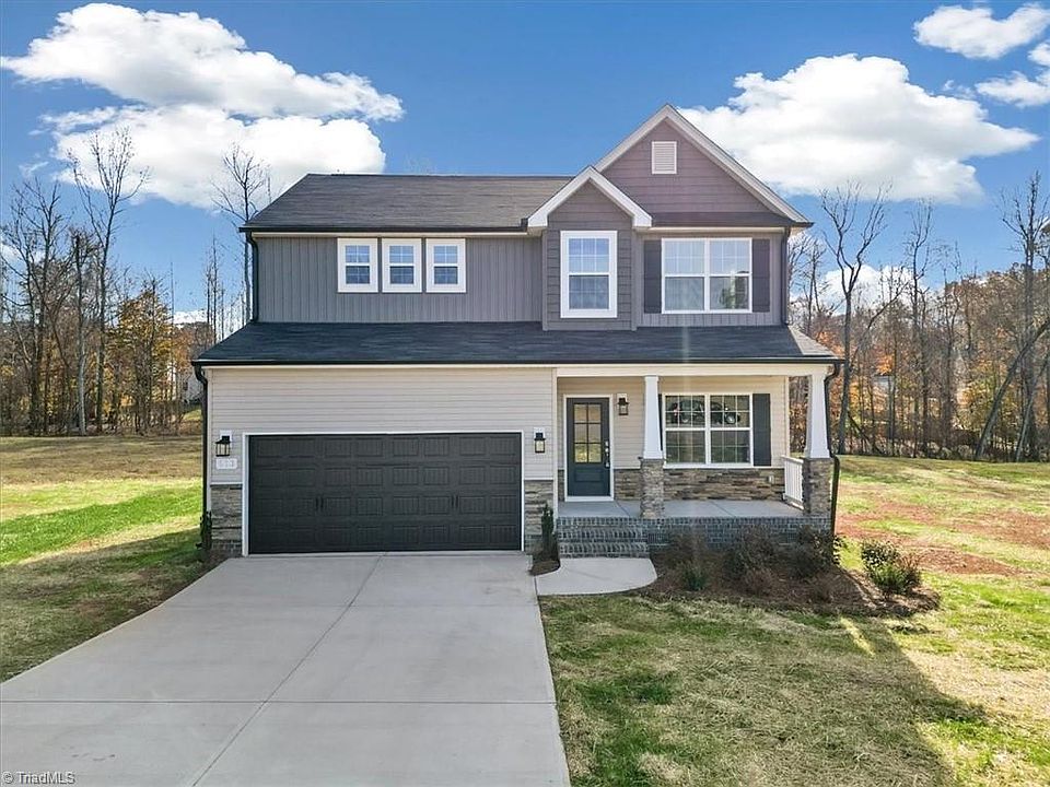 1st image of 513 Stonewell Ct #38