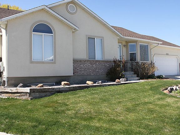 3rd image of 12254 S Watership Down Ln