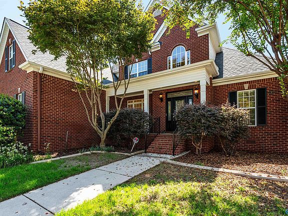 4th image of 6 America Holly Cir SW