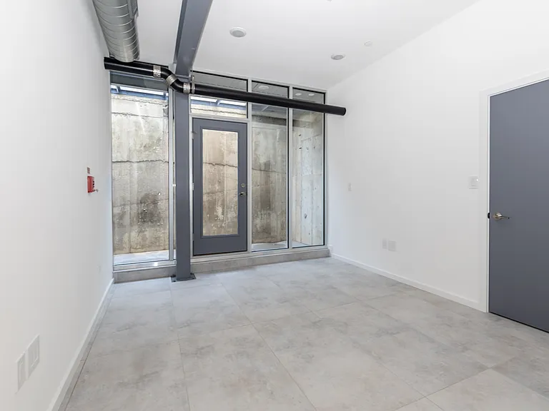 1541 N 6th St #1 — Photo 20
