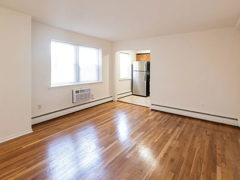 Step into the inviting interiors of Dorchester House Apartments. Enjoy spacious layouts with ample natural light and modern amenities. This is the perfect place to call home. Schedule your tour today and see for yourself!