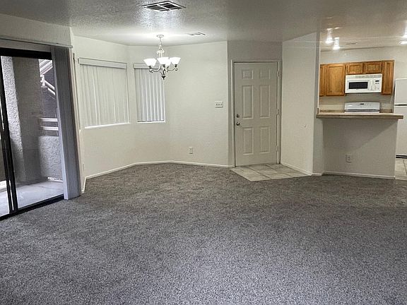 5th image of 5028 S Rainbow Blvd Unit 106
