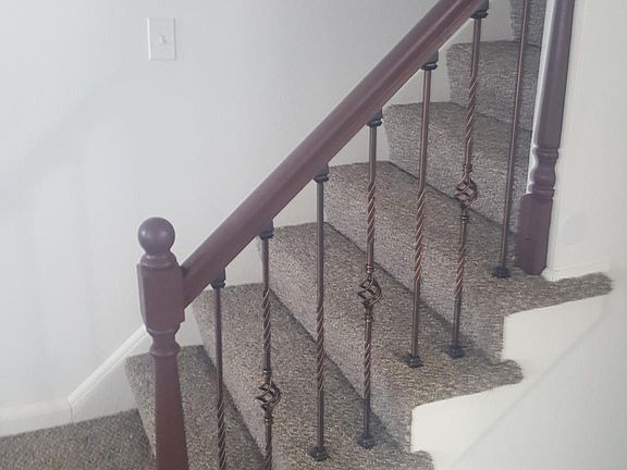 5th image of 5717 Eastwood Ave