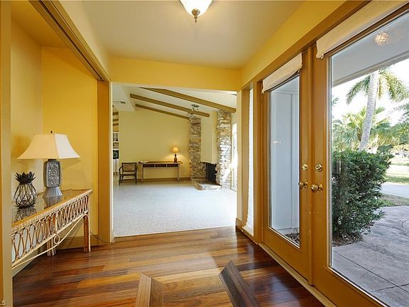 4th image of 1223 Twin Palm Dr