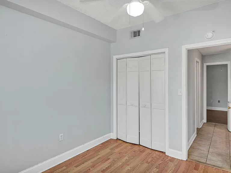 2002 Greene St #113 — Photo 21
