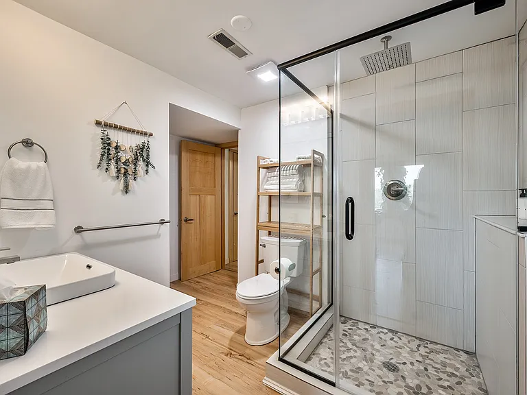 Medicine Lake Dr W — Photo 13