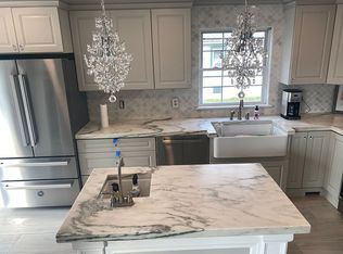 594 Clifton Ave, Toms River, NJ 08753